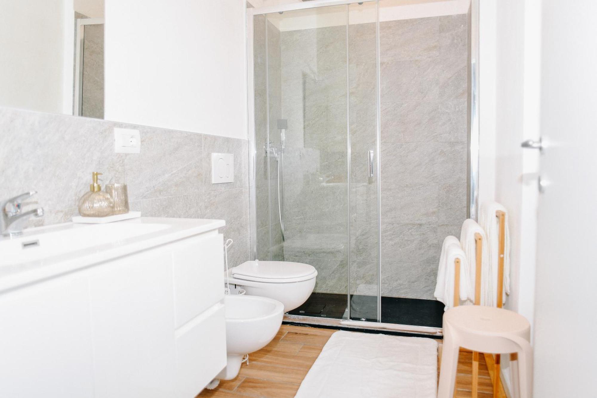 קומו Lora Rose Suite ,Free Parking, Self Check In,2 מראה חיצוני תמונה