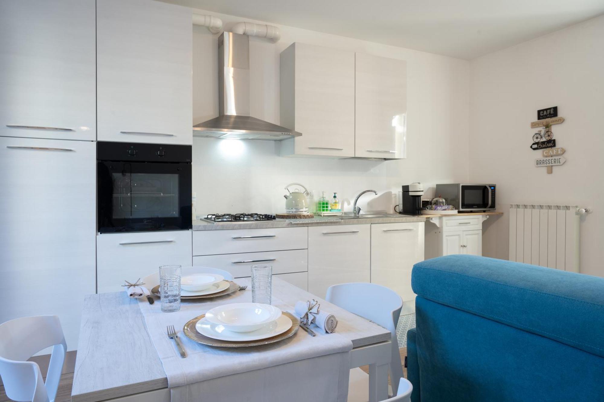 קומו Lora Rose Suite ,Free Parking, Self Check In,2 מראה חיצוני תמונה
